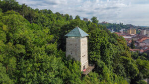 turnul-negru-obiective-turistice-orasul-brasov