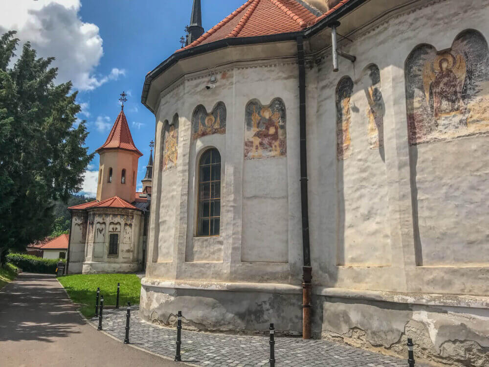 biserica-sf-nicolae-obiective-turistice-orasul-brasov