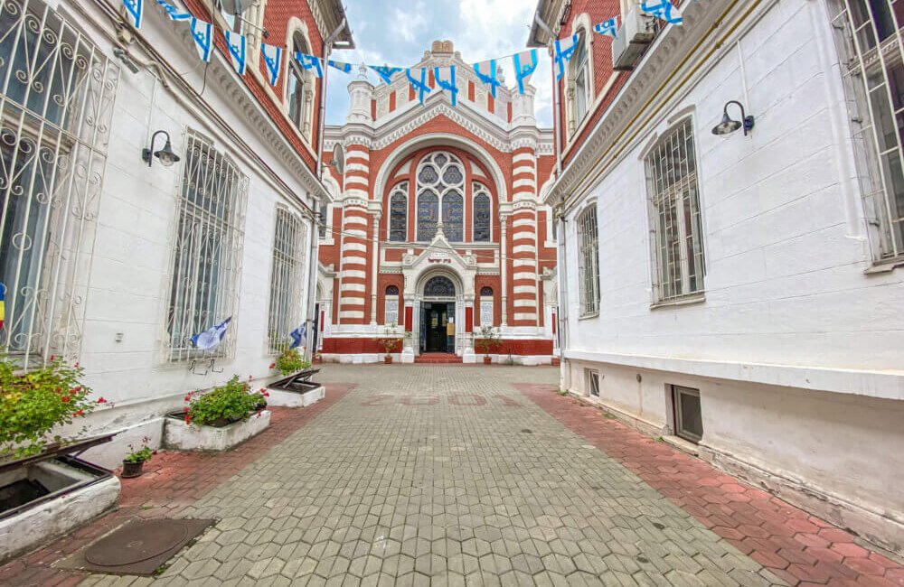 sinagoga-neologa-obiective-turistice-orasul-brasov